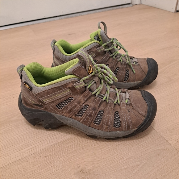 Keen Shoes - Keen Women's Voyageur Brown Leather Outdoorsy Hiking Shoe Sneaker Size 5.5-6